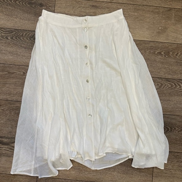 Cristina B XL Elegant White Layered Button-Down Maxi Skirt - Picture 2 of 7